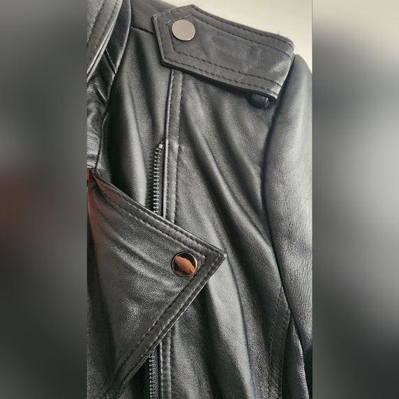 Leather jacket - Picture 5 of 6